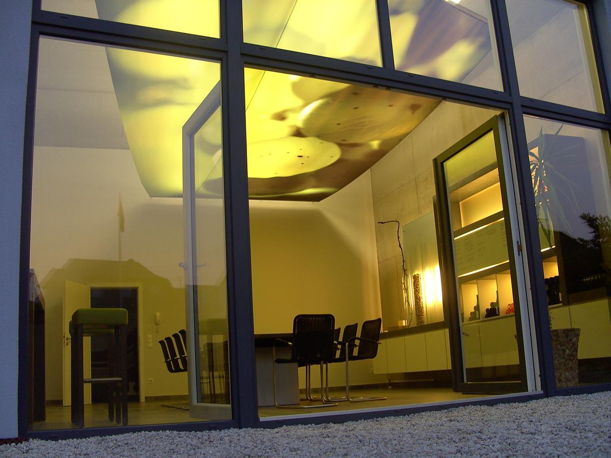 Weingut Bernd Hermes Krov Exterior photo