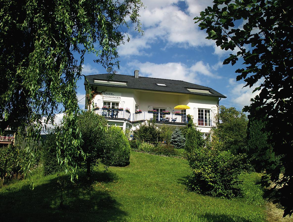 Weingut Bernd Hermes Krov Exterior photo